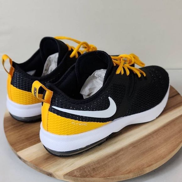 pittsburgh steelers nike air max typha 2 shoes